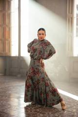 Flamenco Rock Cala Muster Print Maroon Flowers SIZE M