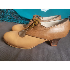 Massgeschneiderte Senovilla Flamencoschuhe